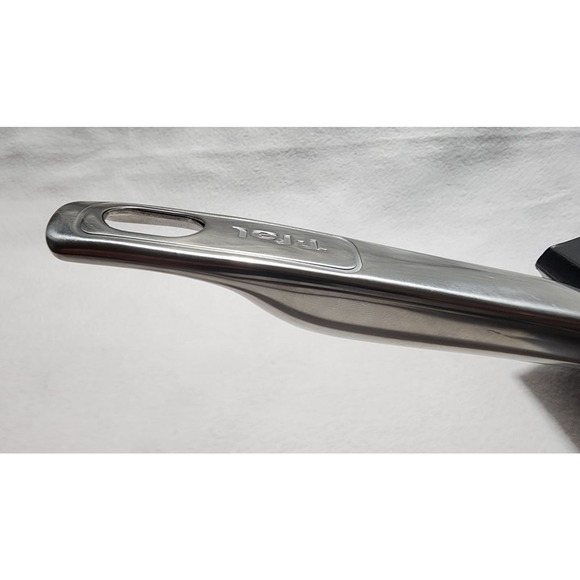t-fal platinum non-stick endurance  12'' fry pan - Picture 7 of 8